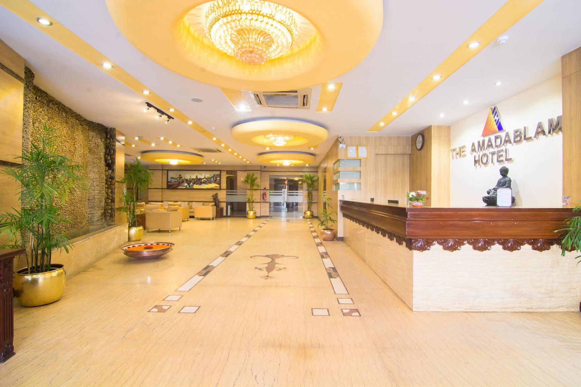 The Amadablam Hotel Katmandu Kültér fotó