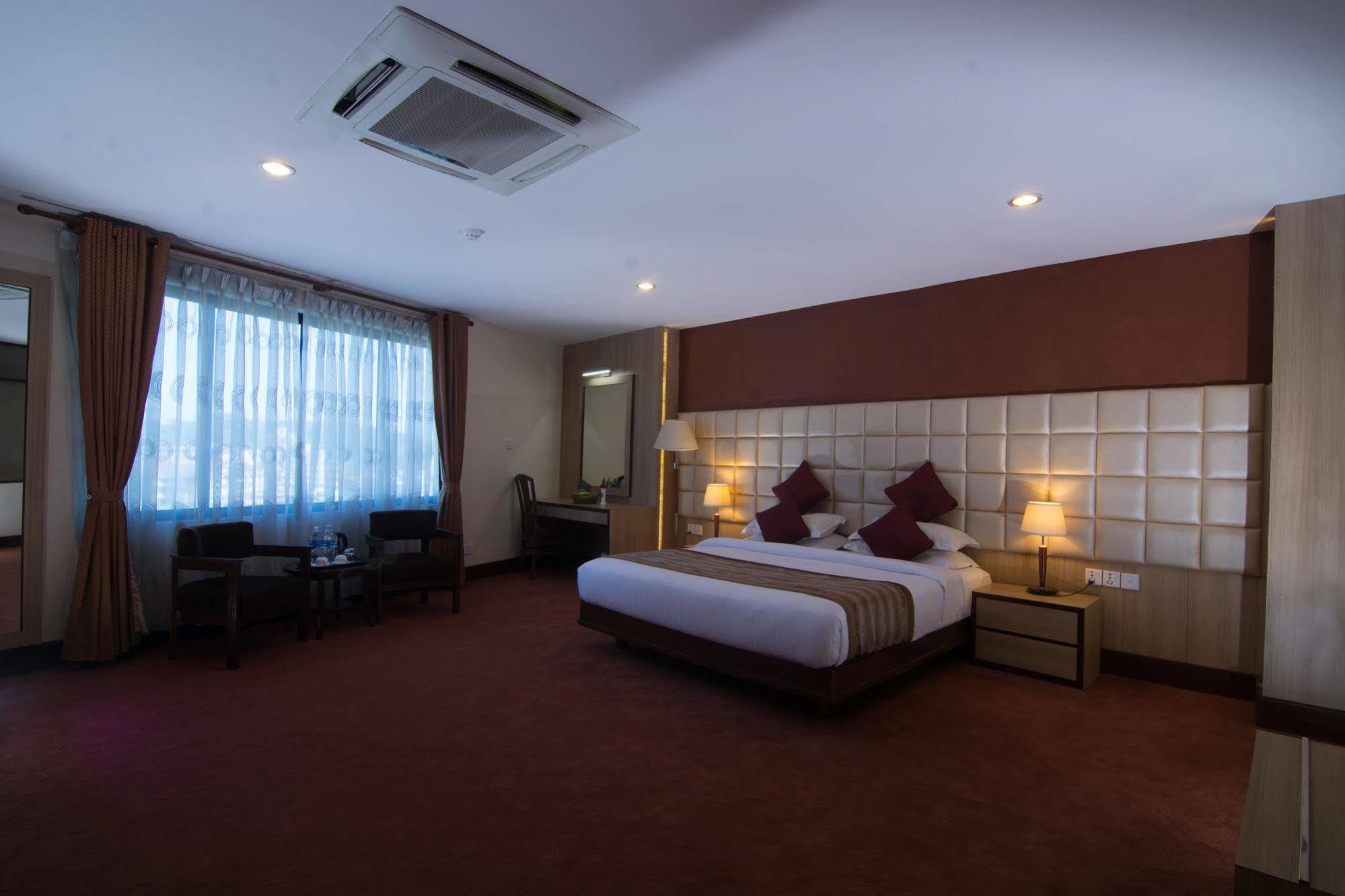 The Amadablam Hotel Katmandu Kültér fotó