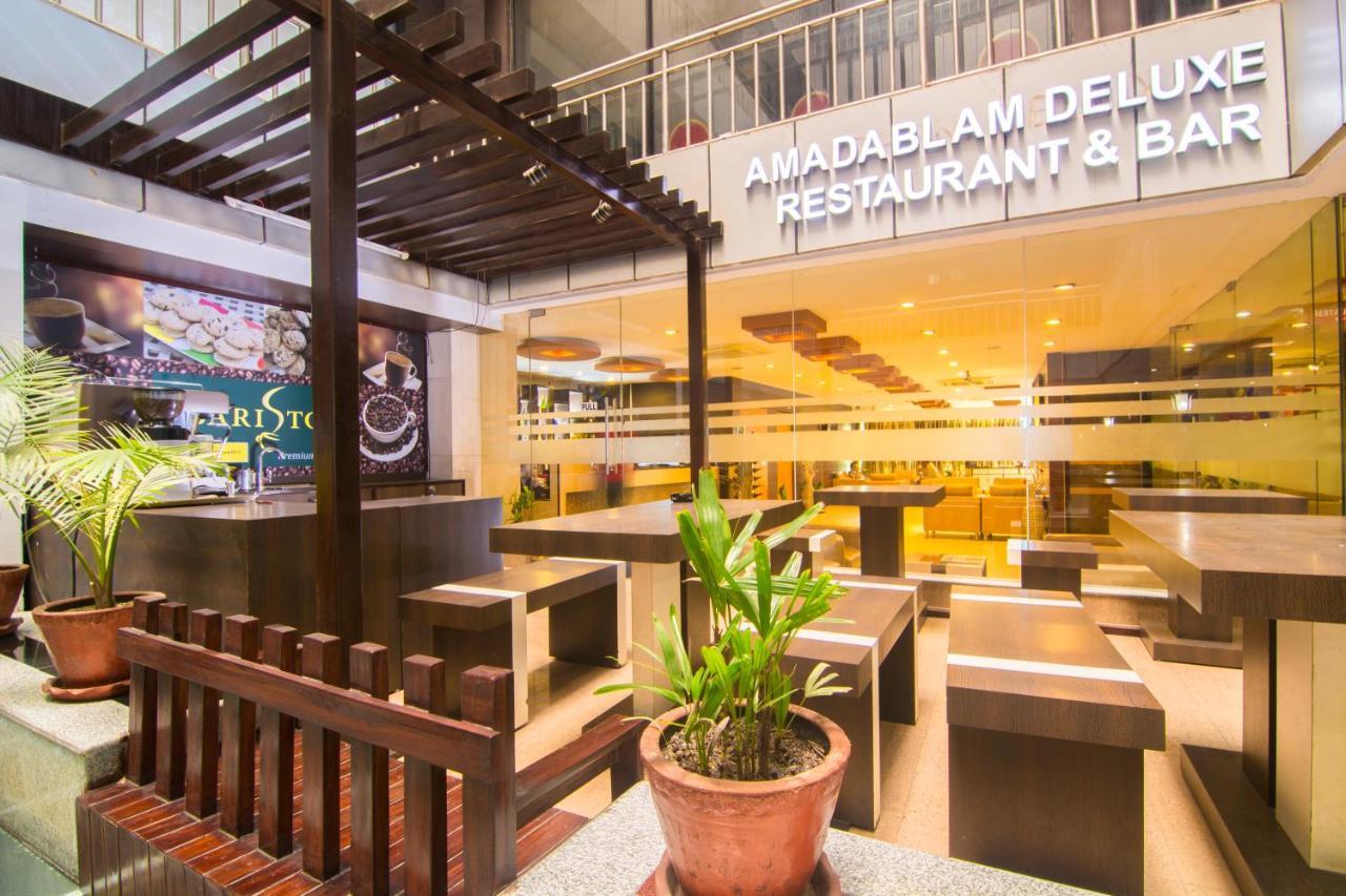 The Amadablam Hotel Katmandu Kültér fotó