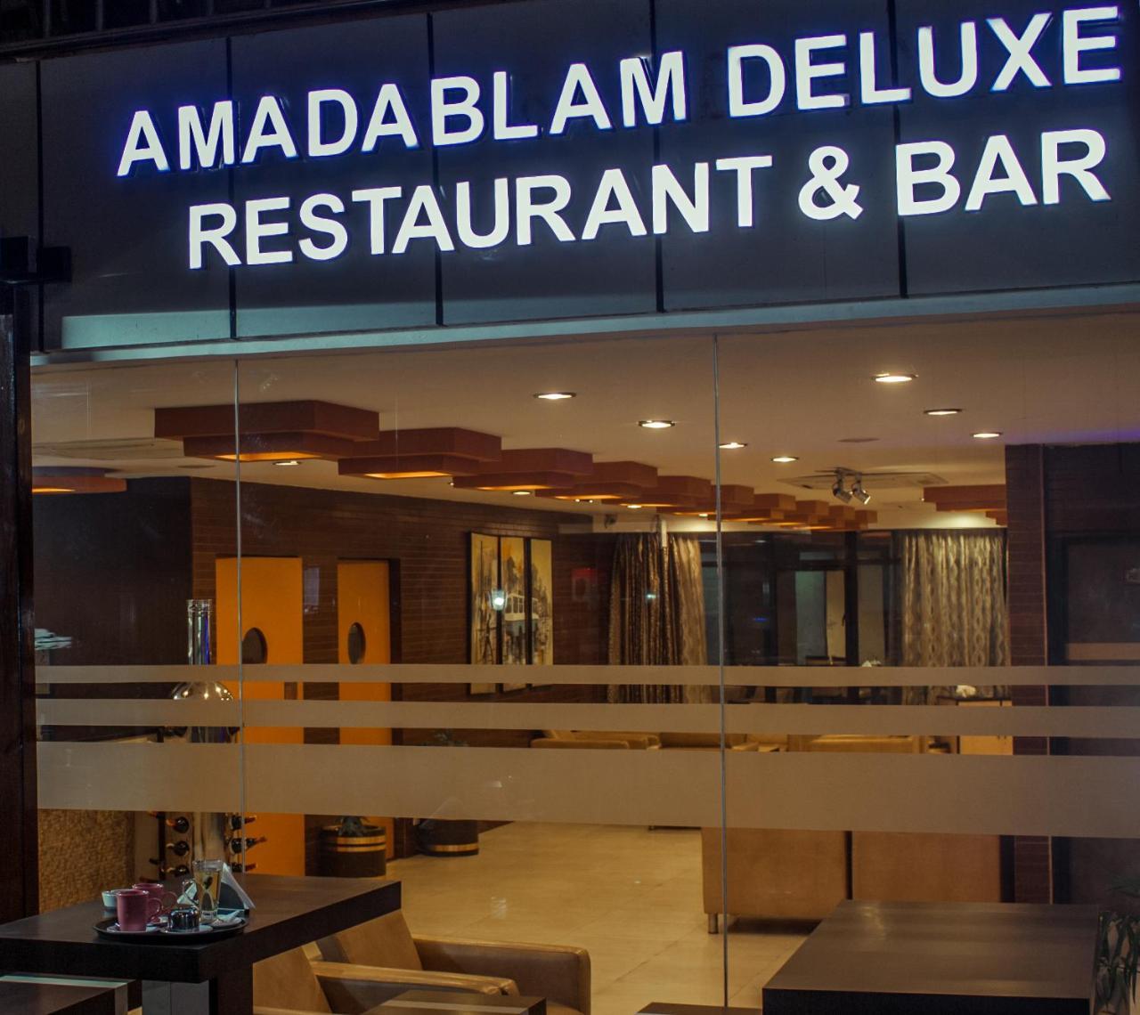 The Amadablam Hotel Katmandu Kültér fotó